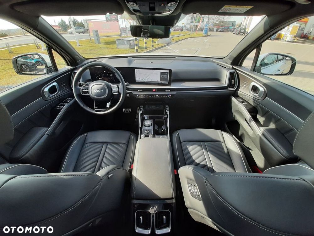 Kia Sorento - 11