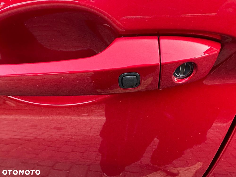 Mitsubishi Eclipse Cross - 12