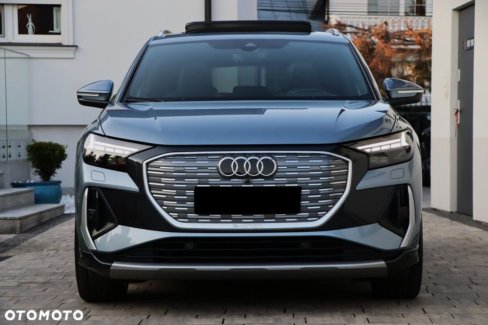 Audi Q4 e-tron - 11