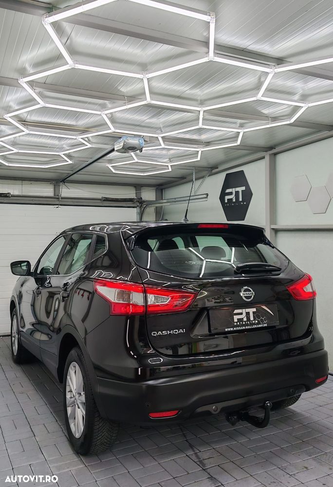 Nissan Qashqai 1.2 DIG-T TEKNA - 12