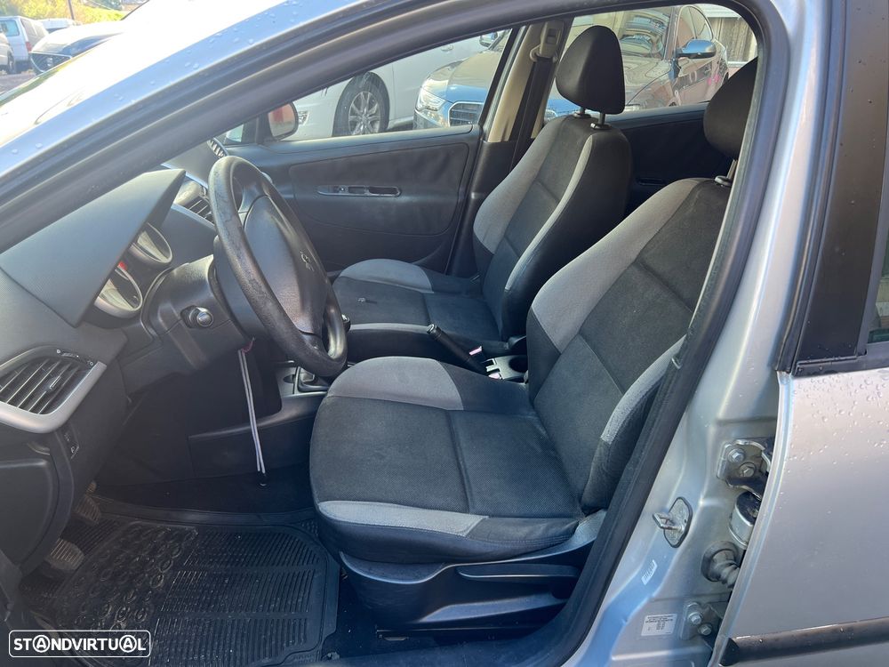 Peugeot 207 SW 1.4 Outdoor - 6