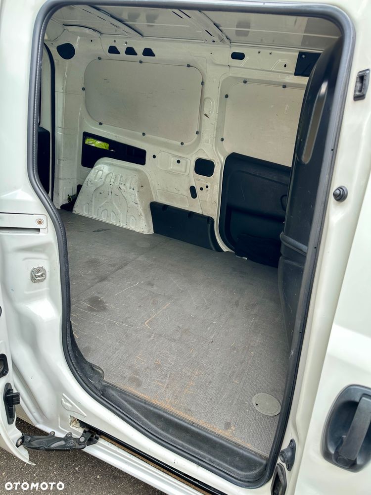 Fiat Doblo - 21