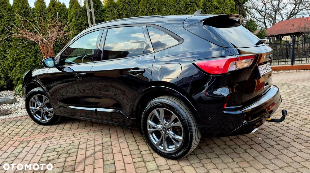 Ford Kuga 2.5 Duratec PHEV ST-LINE X - 18