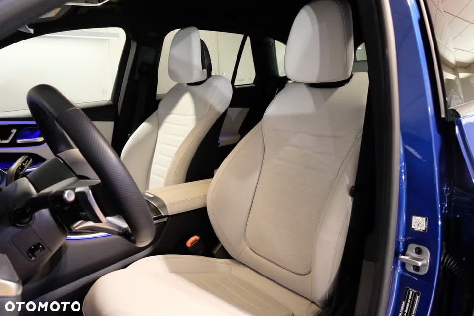 Mercedes-Benz GLC 300 de 4Matic 9G-TRONIC AMG Line Advanced - 10
