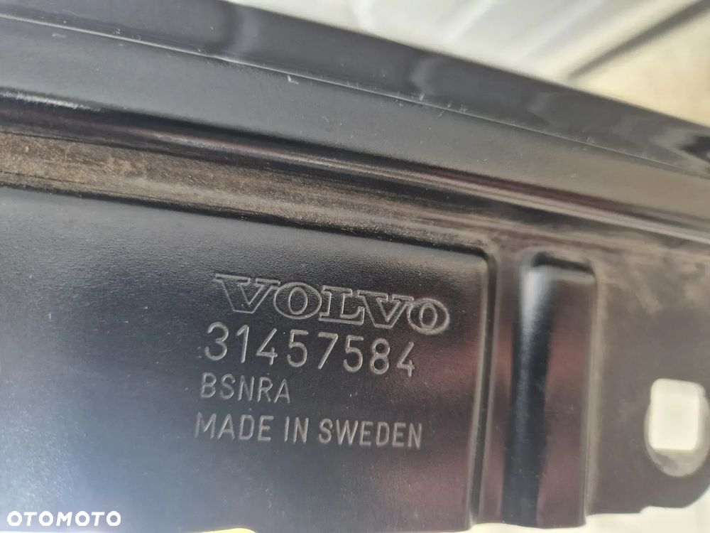 BŁOTNIK PRZEDNI PRAWY VOLVO XC40 II 2017-- - 6