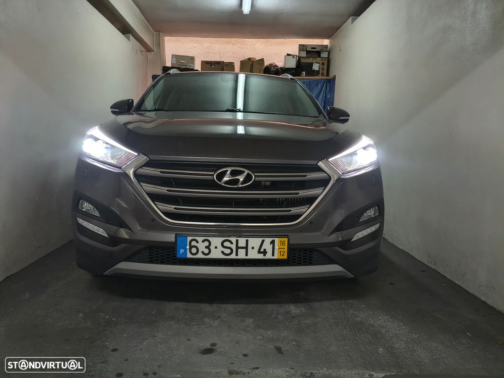Hyundai Tucson 1.7 CRDi Premium DCT - 12