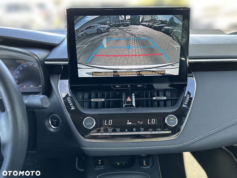 Toyota Corolla 1.8 Hybrid Comfort - 13