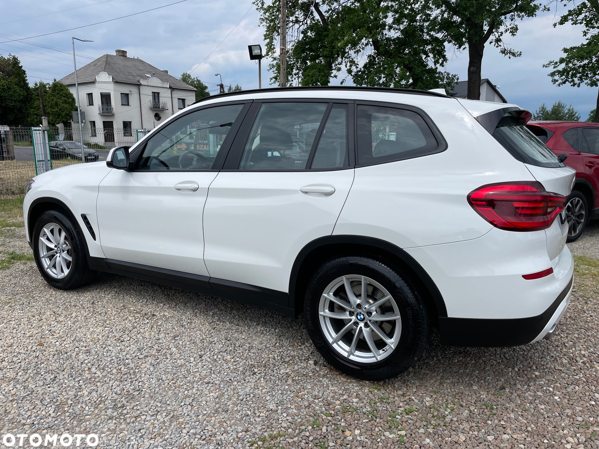 BMW X3 xDrive20d Advantage - 12