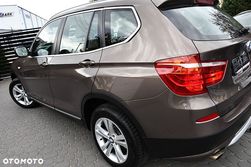 BMW X3 xDrive20d - 32