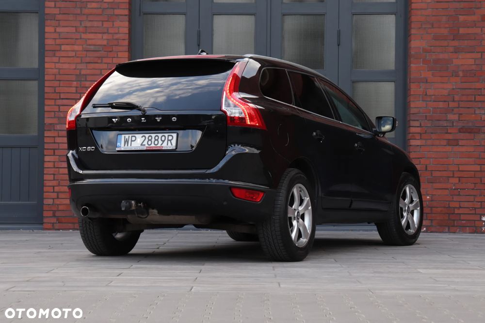 Volvo XC 60 D3 Summum - 10
