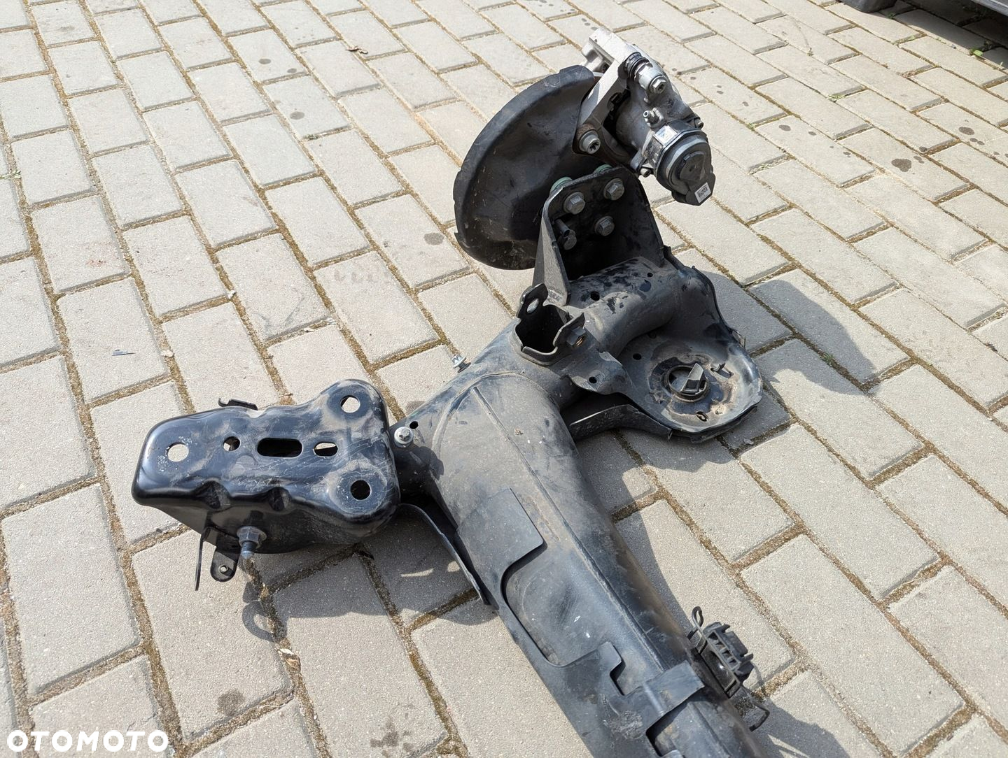 Citroen C4 X C4X 2020-2025 1.2 PureTech Oś tylna belka zawieszenia - 6