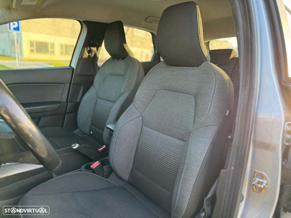 Renault Captur 1.5 dCi Exclusive - 10