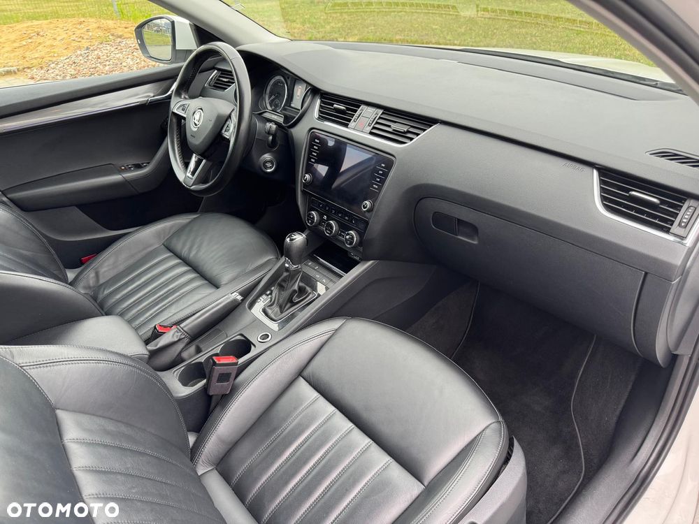 Skoda Octavia 1.5 TSI G-TEC DSG Style - 11