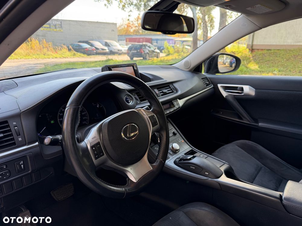 Lexus CT Impression Line - 8