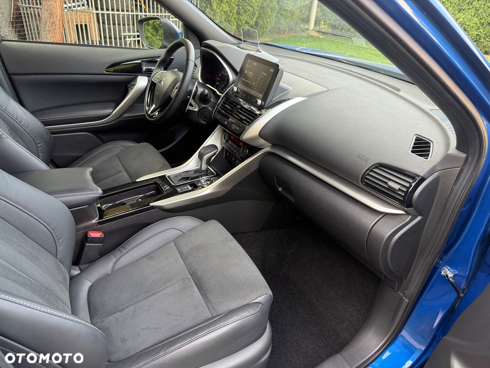 Mitsubishi Eclipse Cross - 23