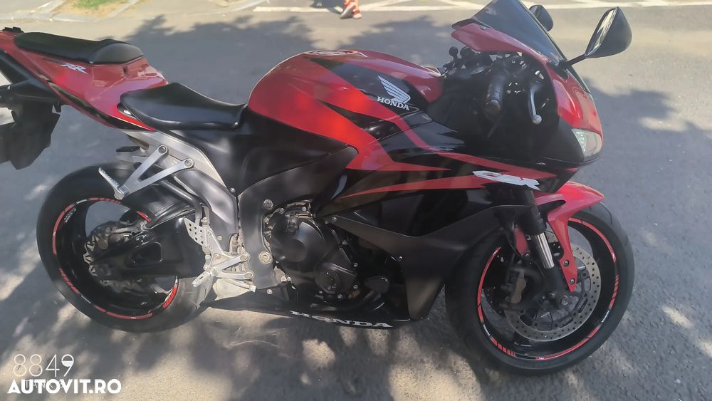 Honda CBR 600RR - 6