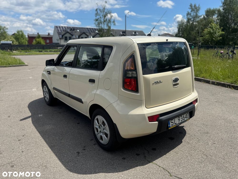 Kia Soul 1.6 M - 6