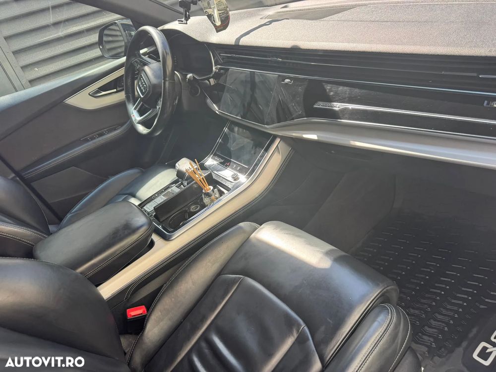 Audi SQ8 - 6