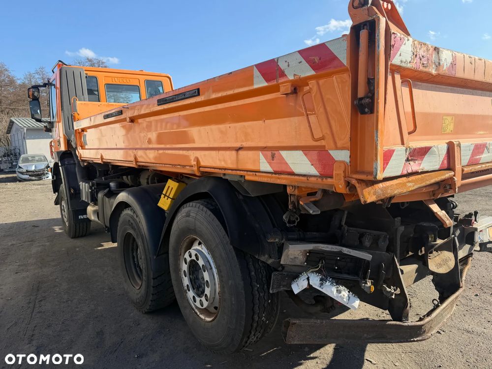 Iveco Trakker - 34