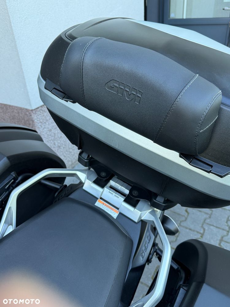 Suzuki V-STROM - 17