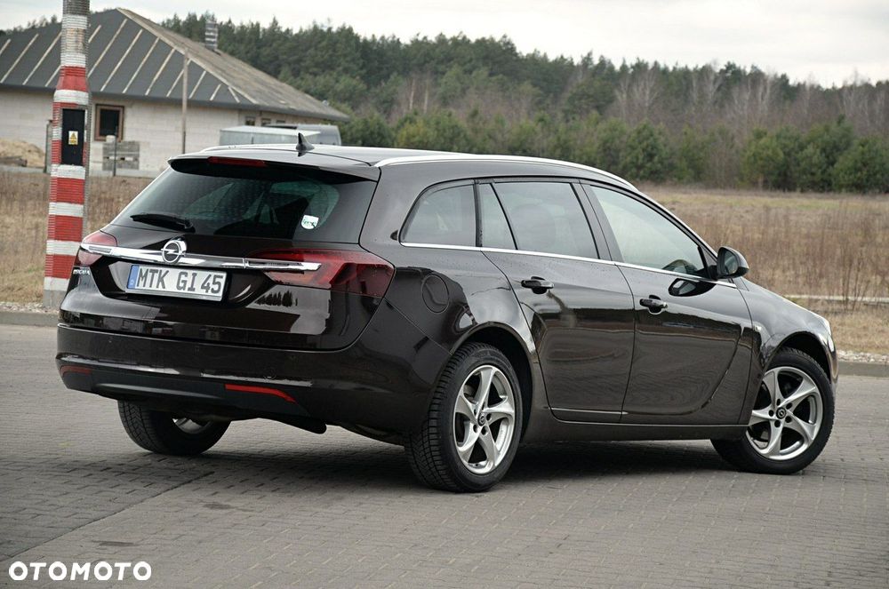 Opel Insignia - 13