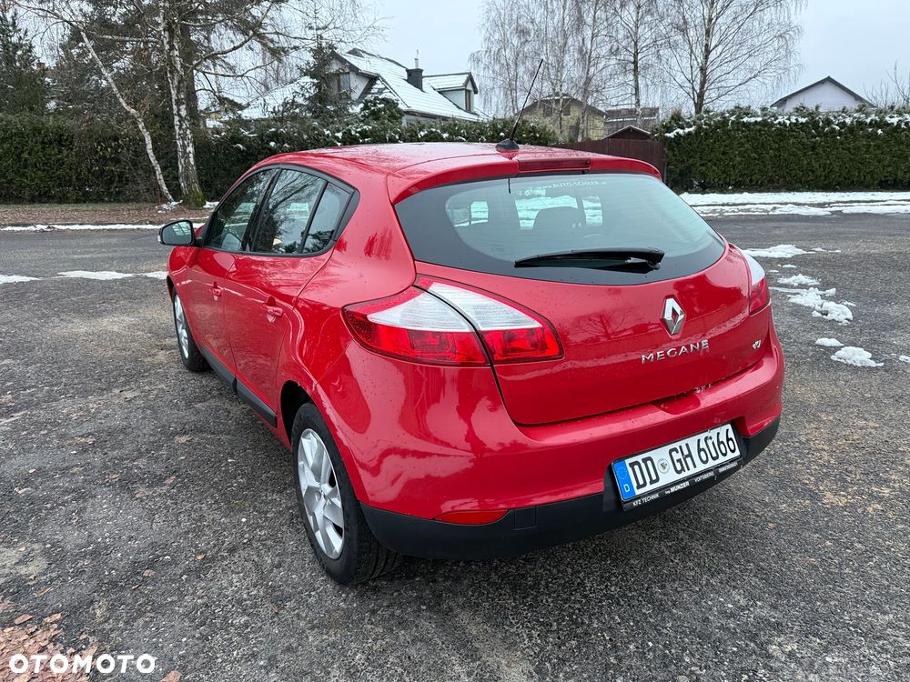 Renault Megane ENERGY dCi 110 Start & Stop Expression - 23