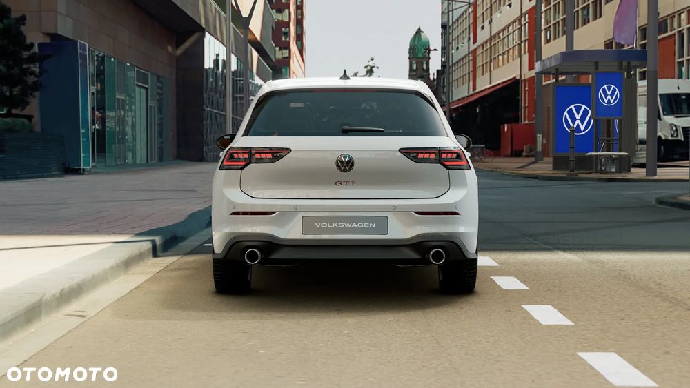 Volkswagen Golf - 12