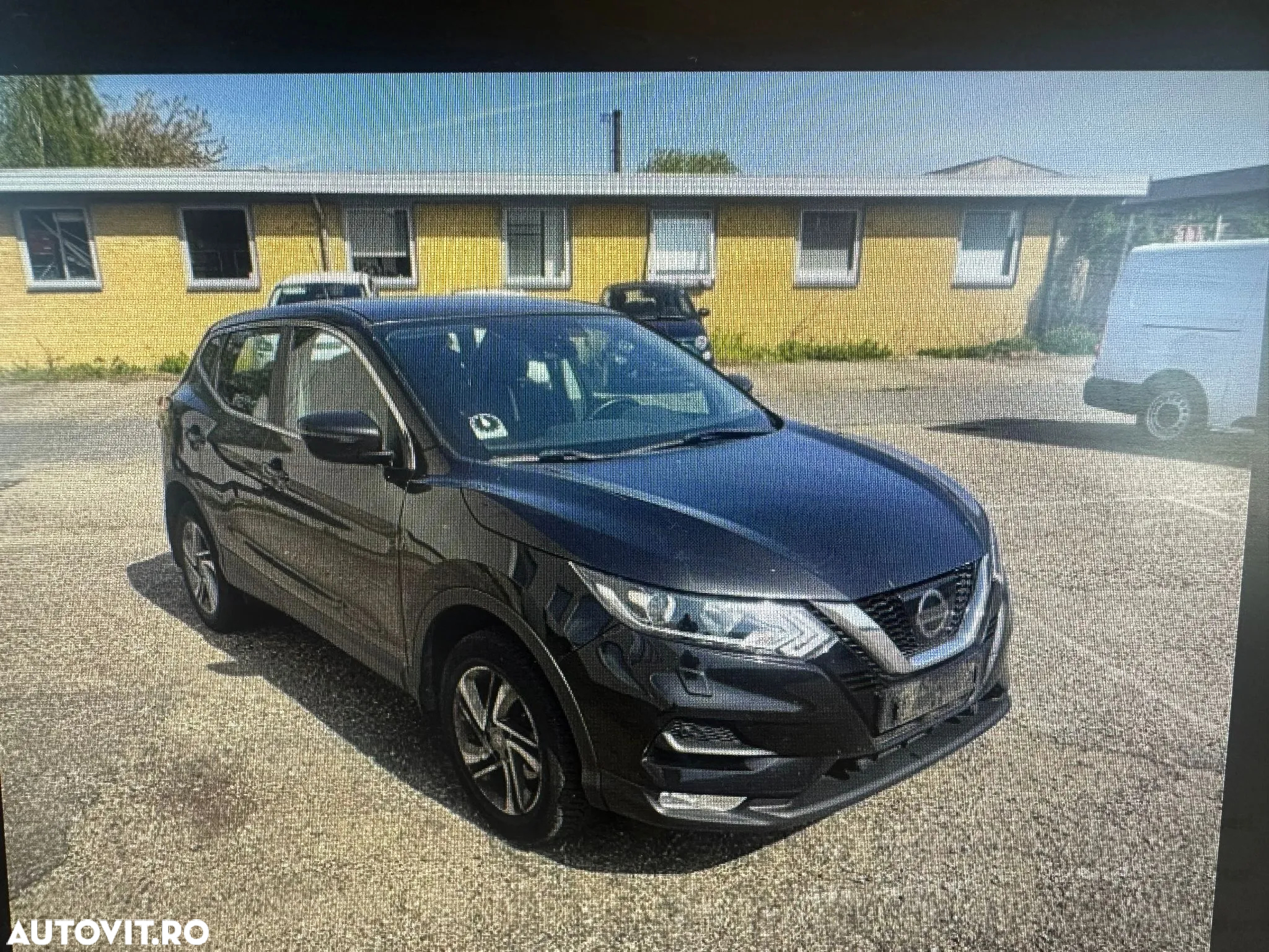 Nissan Qashqai 1.5 DCI Start/Stop N-Connecta - 2