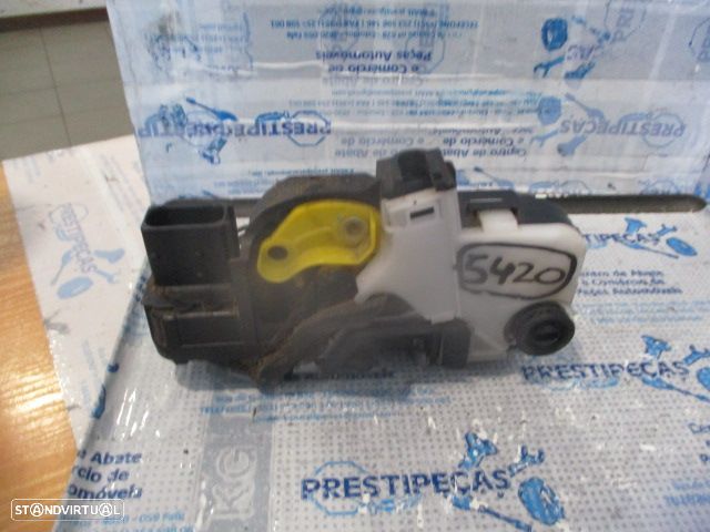 Fecho A081876 OPEL ASTRA J 2015 1.6 CDTI 110CV 4P BRANCO TE 5 PINOS - 2