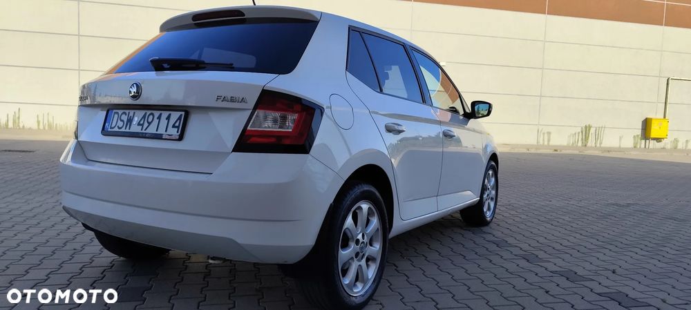 Skoda Fabia 1.2 TSI Ambition - 4