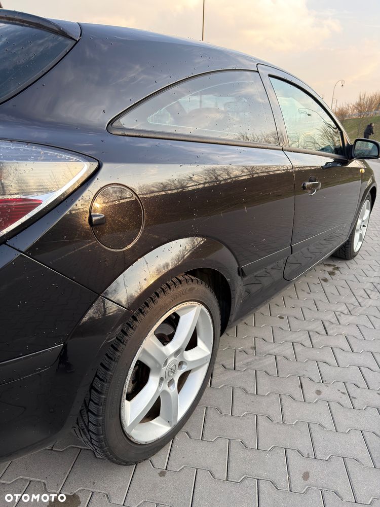 Opel Astra 2.0 Turbo Sport - 10