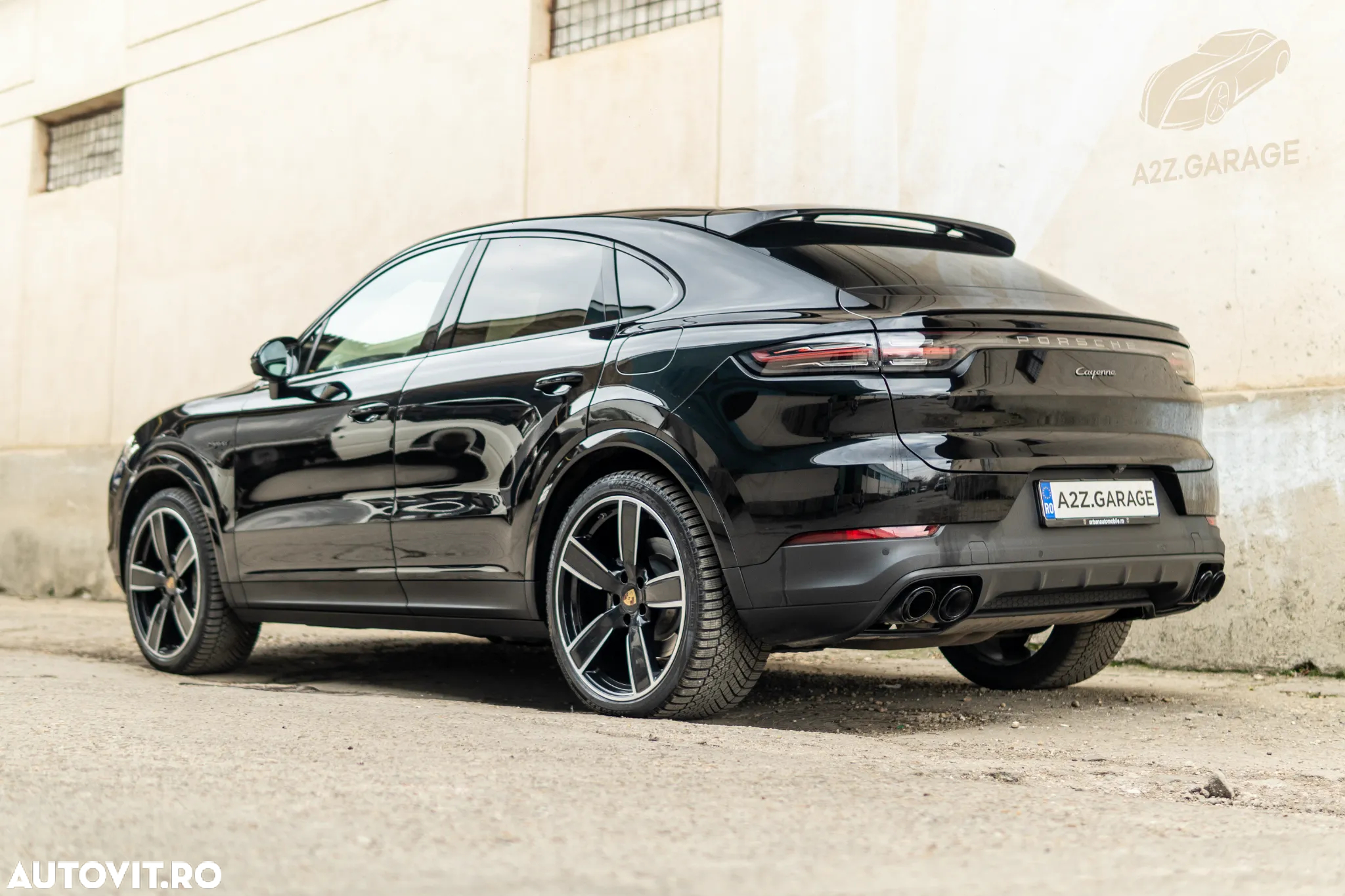 Porsche Cayenne - 2