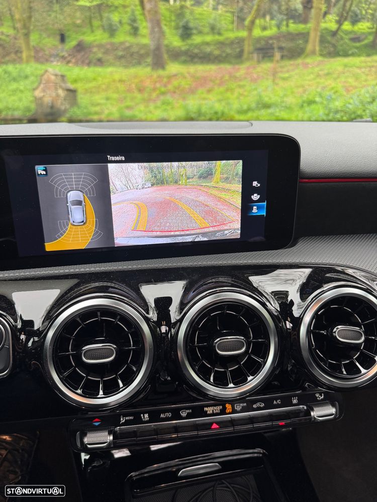 Mercedes-Benz A 250 e 8G-DCT Edition AMG Line - 14