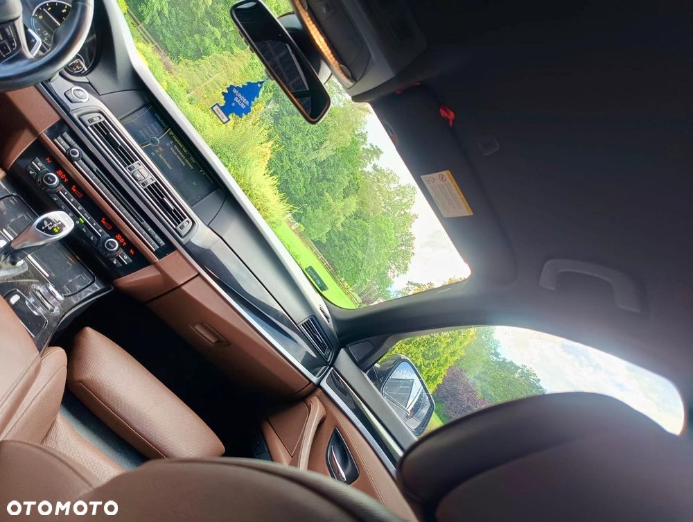 BMW Seria 5 - 16