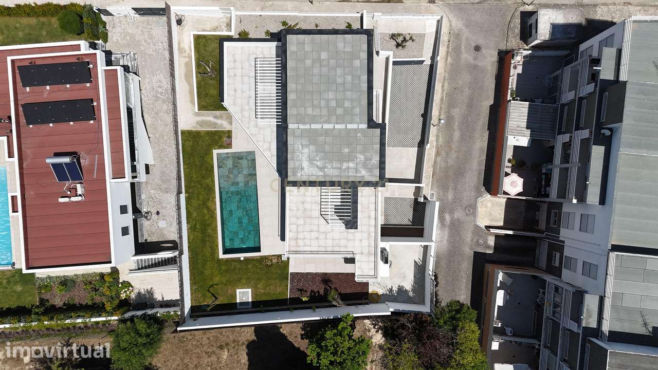 Exclusiva Moradia de Luxo T4 a Estrear com Piscina | Cotovia, Sesimbra - Grande imagem: 3/33