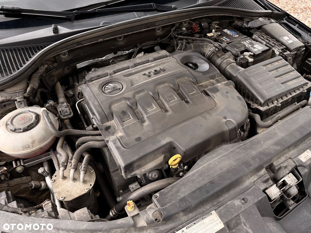 Skoda Octavia 2.0 TDI 4x4 DSG Style - 25
