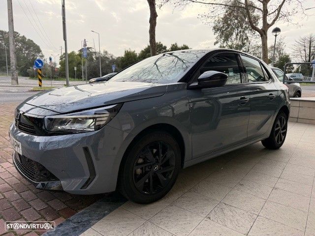 Opel Corsa 1.2 T GS - 3