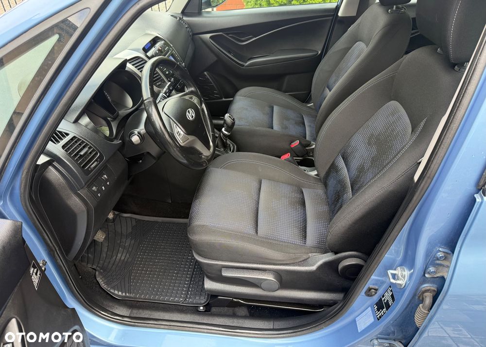 Hyundai ix20 1.6 CRDi blue Comfort - 13
