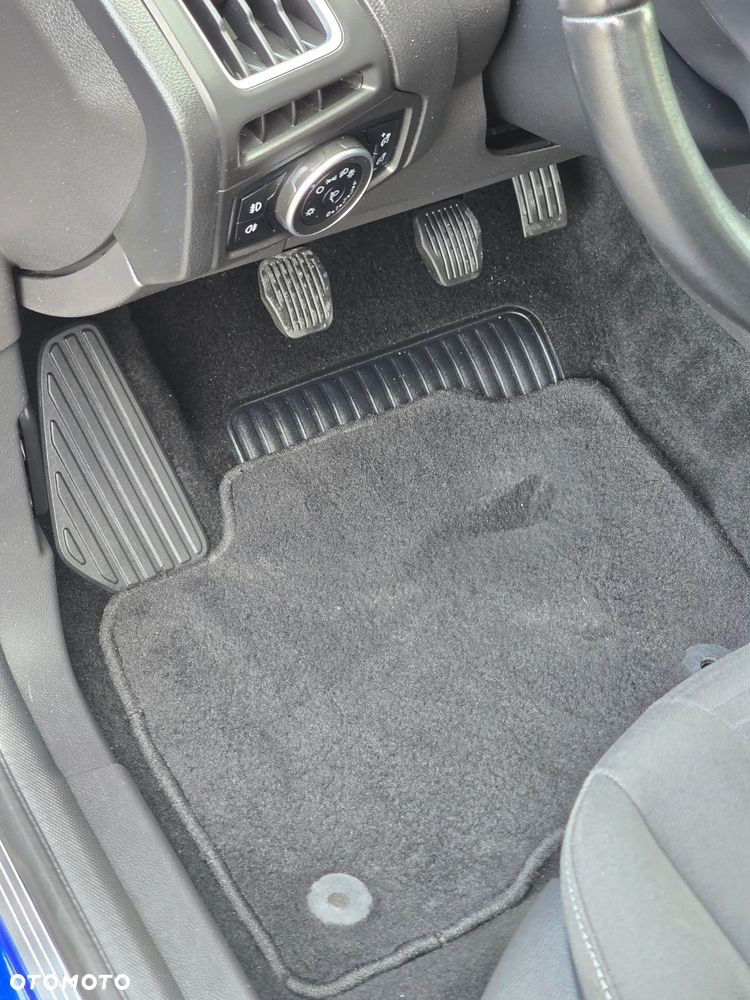 Ford Focus 1.0 EcoBoost 99g Titanium - 24