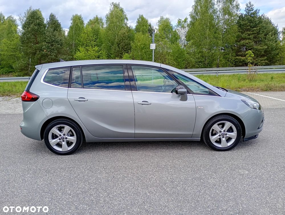 Opel Zafira Tourer 1.4 Turbo Innovation - 17