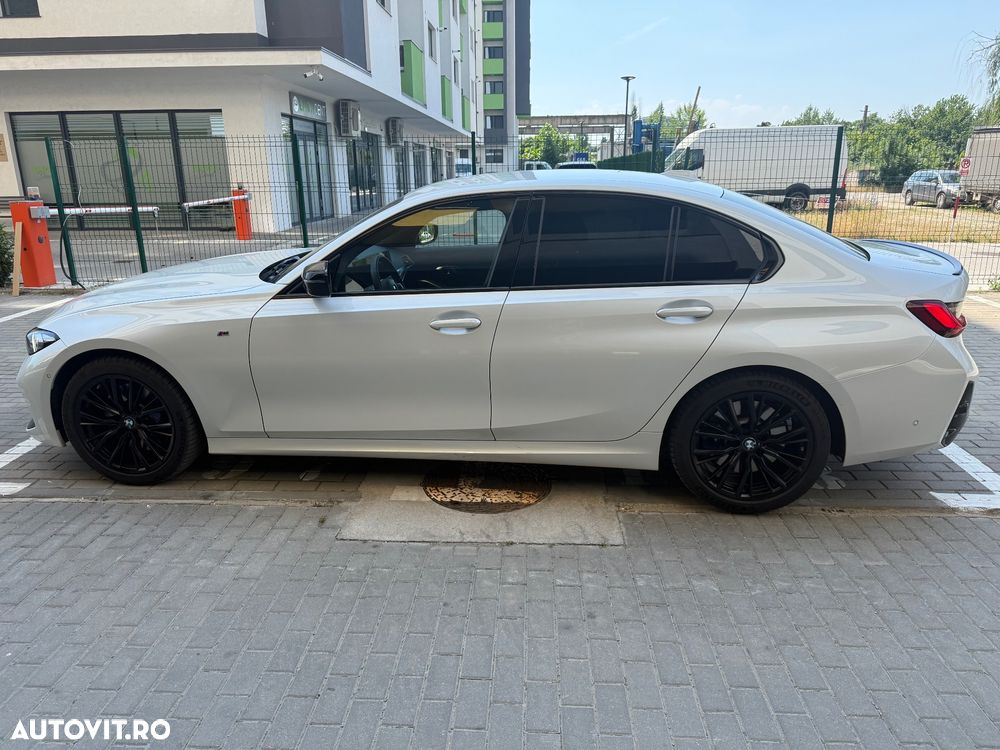 BMW Seria 3 320d xDrive AT MHEV - 1