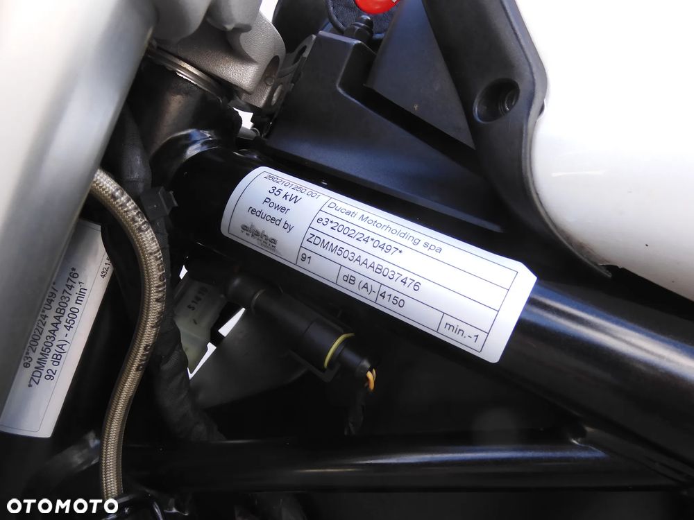 Ducati 696 - 21