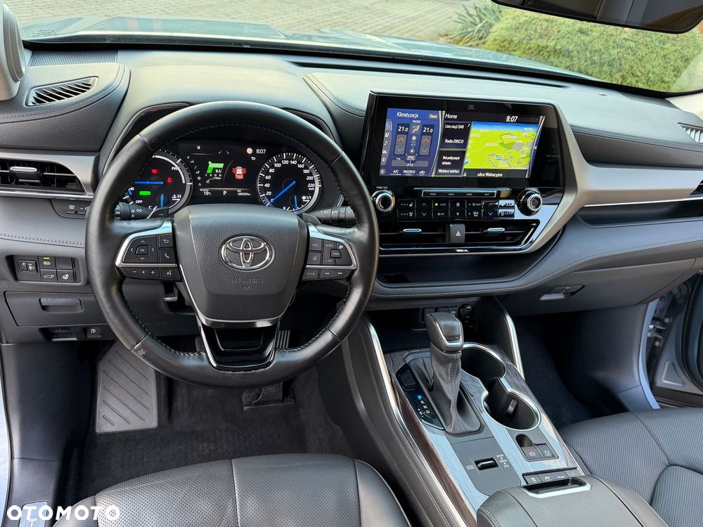 Toyota Highlander 2.5 Hybrid Executive - 25