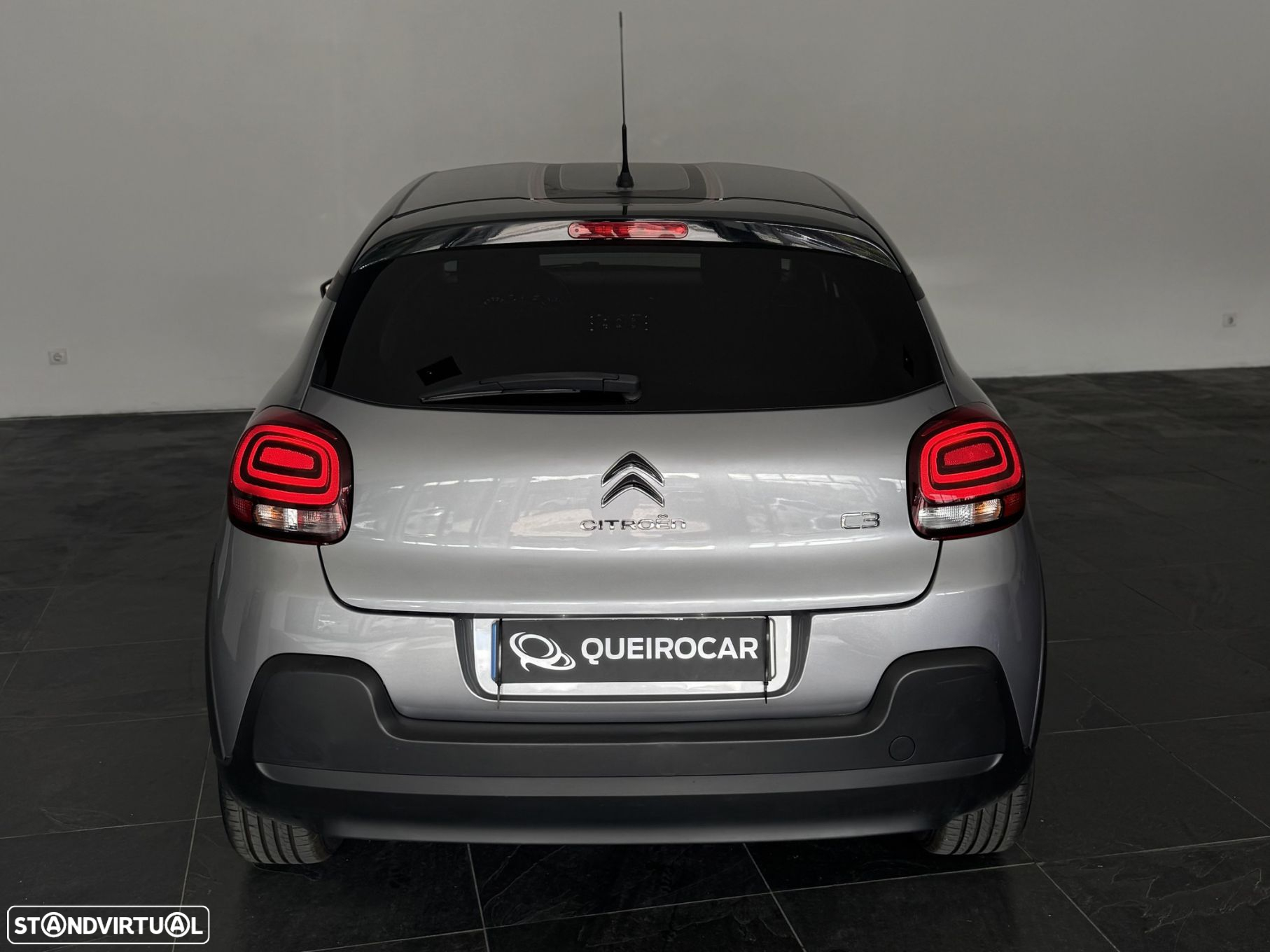 Citroën C3 1.2 PureTech C-Series - 2
