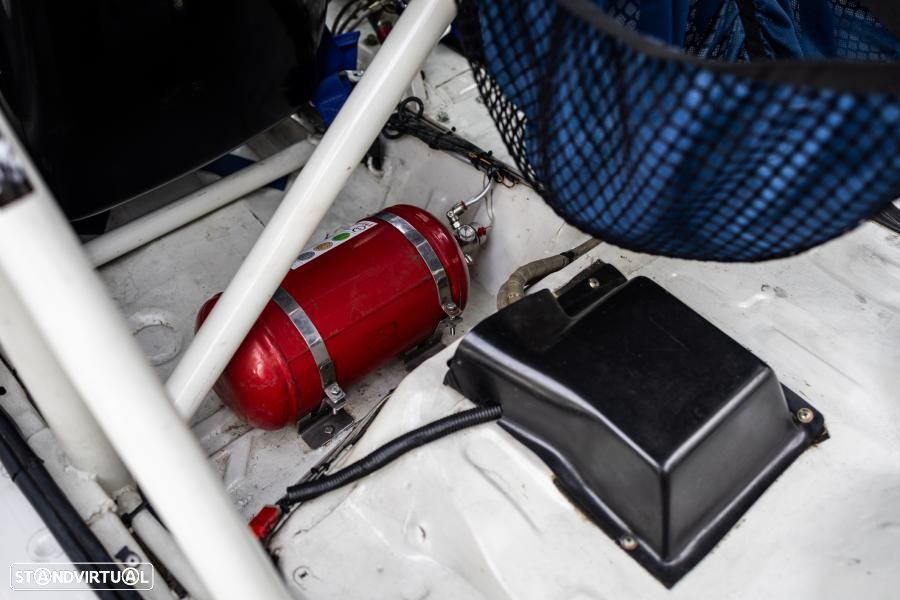 Mitsubishi Lancer Evolution VI - 38