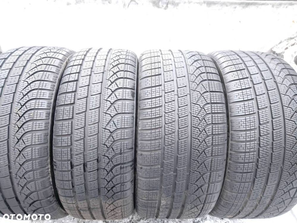 Pirelli P Zero Winter 275/40 R19 105H 245/45 R19 102H 2024 2025 7-7.5mm - 1