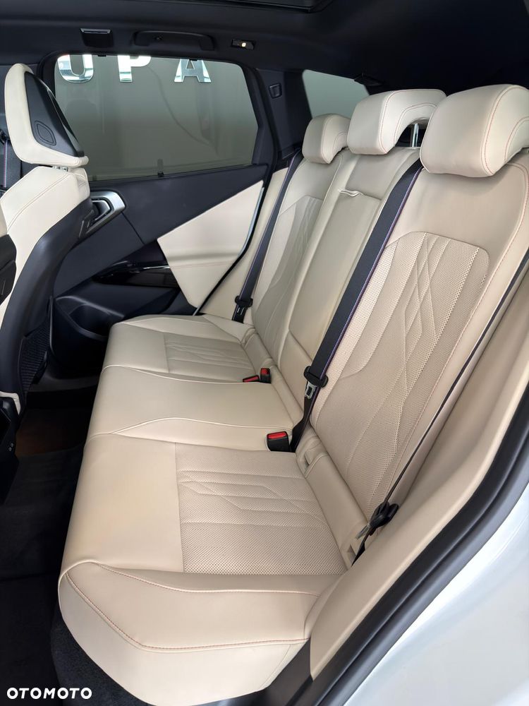 BMW X3 - 13