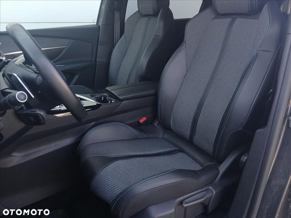 Peugeot 5008 1.5 BlueHDi Allure S&S - 9