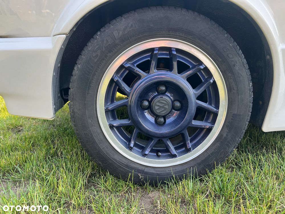 Volkswagen Golf - 9