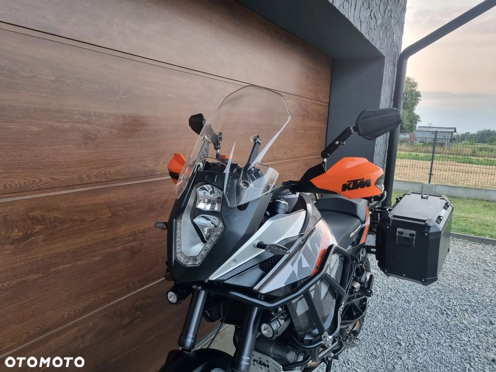 KTM Adventure - 2